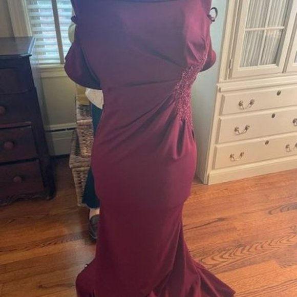 Madeline Gardner New York (MGNY) Dresses & Skirts - Mother of Groom dress.